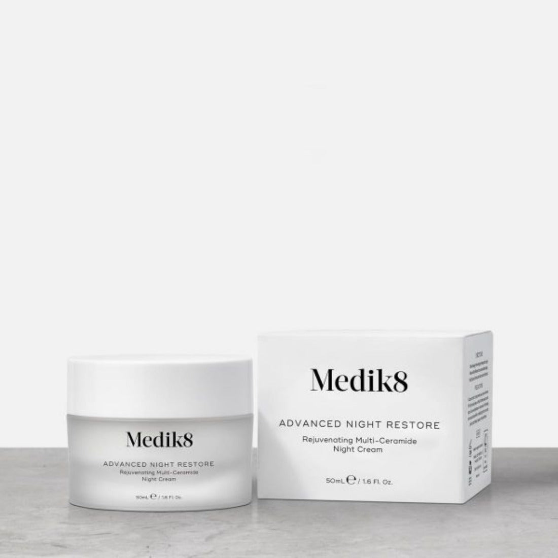 Medik8 intelligent Retinol Smoothing Night Cream 50mL