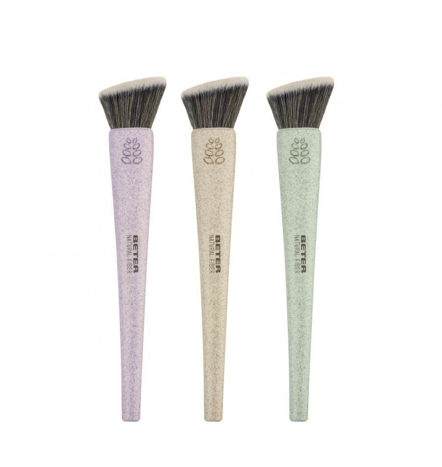 Beter Natural Fiber Brocha angulada para maquillaje fluido